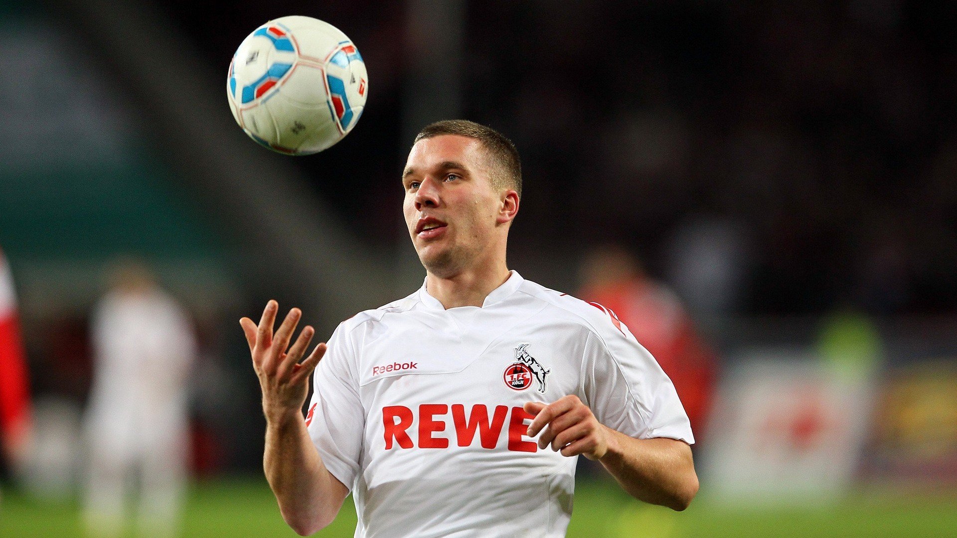 德甲场面火爆：攻守精彩回放不断，德甲现场