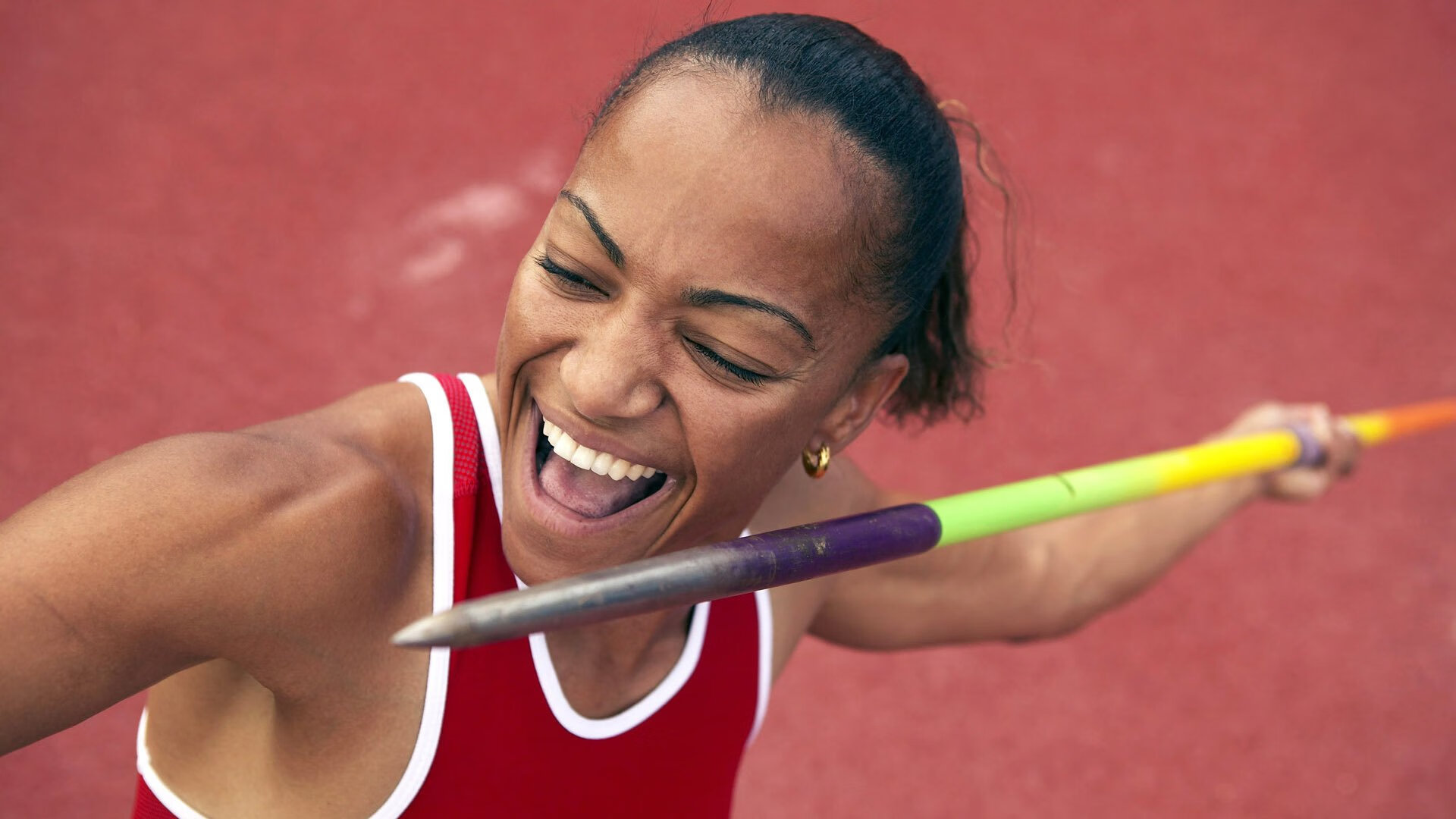 恩多比·恩乔：他的攻防转换能力为南非队创造了无数机会，球员恩多